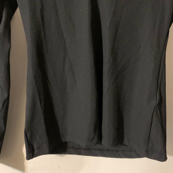 $5 if bundled; H&M Black Plunge V Neck - Picture 2 of 3